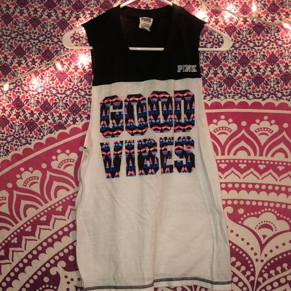 T-shirt - Picture 1 of 2